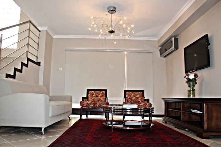The Capital Guest House Γκαμπορόνε Εξωτερικό φωτογραφία