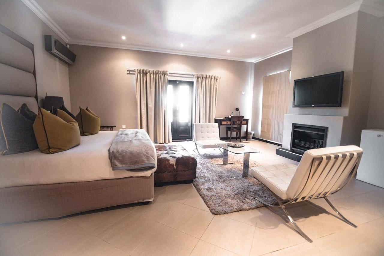 The Capital Guest House Γκαμπορόνε Εξωτερικό φωτογραφία