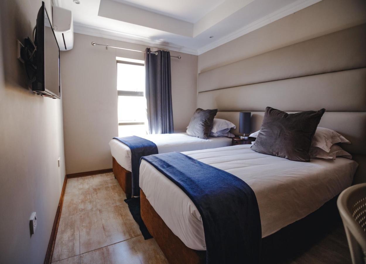 The Capital Guest House Γκαμπορόνε Εξωτερικό φωτογραφία