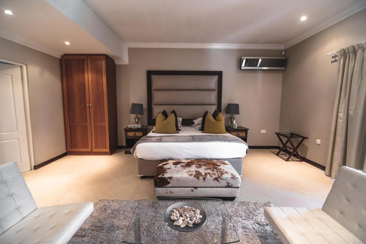 The Capital Guest House Γκαμπορόνε Εξωτερικό φωτογραφία